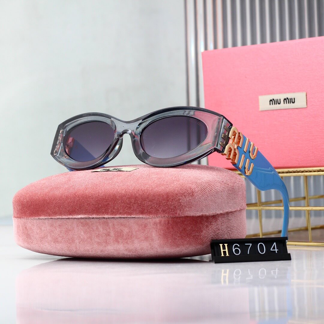 Gafas de sol retro con patillas huecas