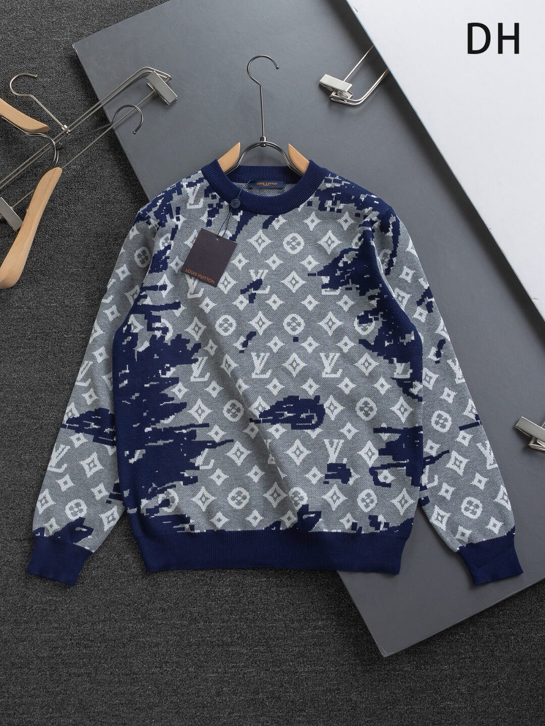 Jacquard Graffiti Sweatshirt