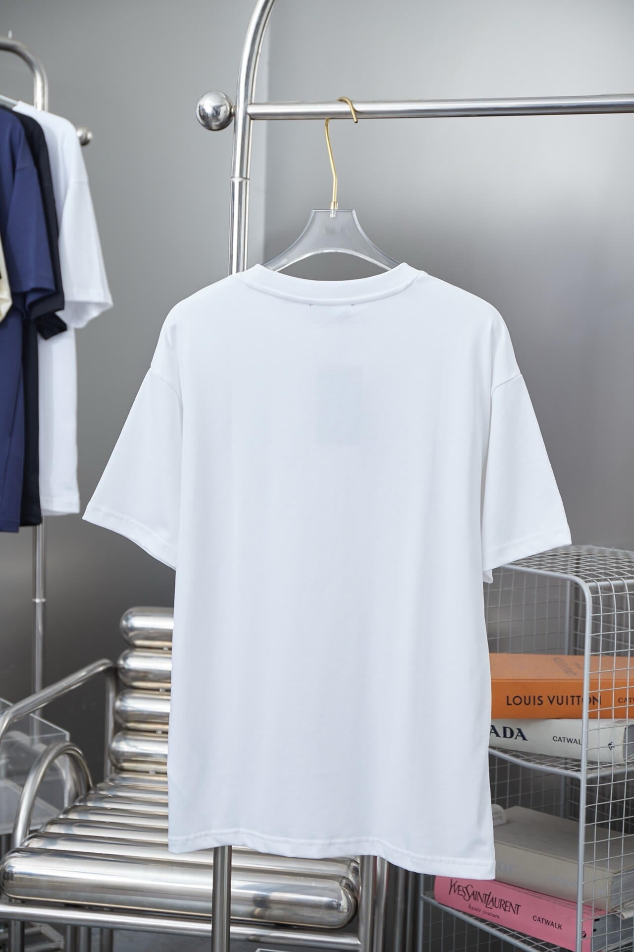 Camiseta con estampado de bloques de color
