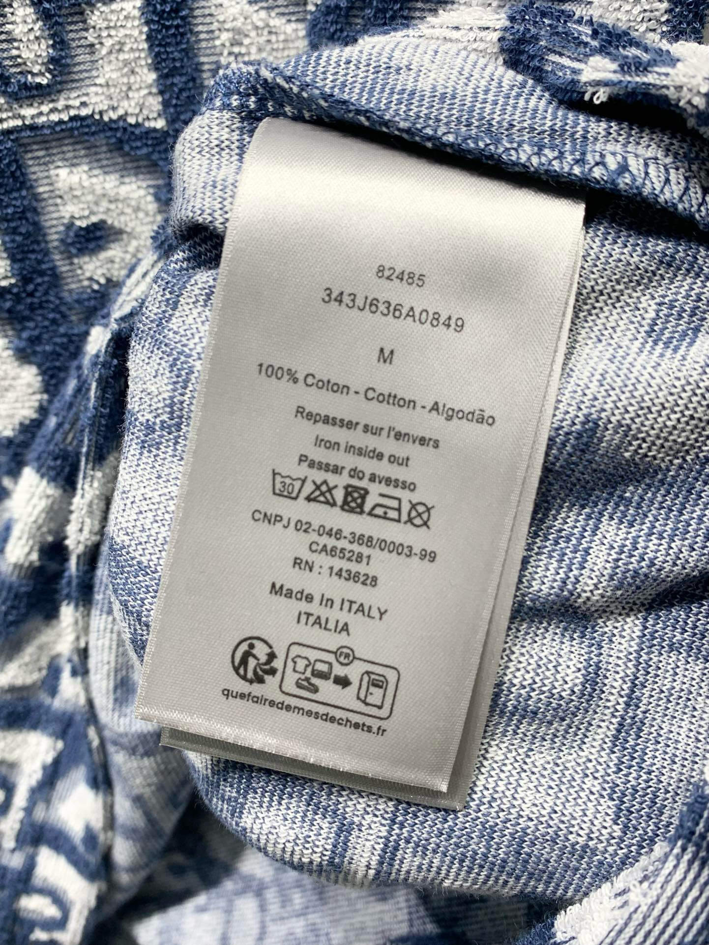T-shirt classique à imprimé intégral