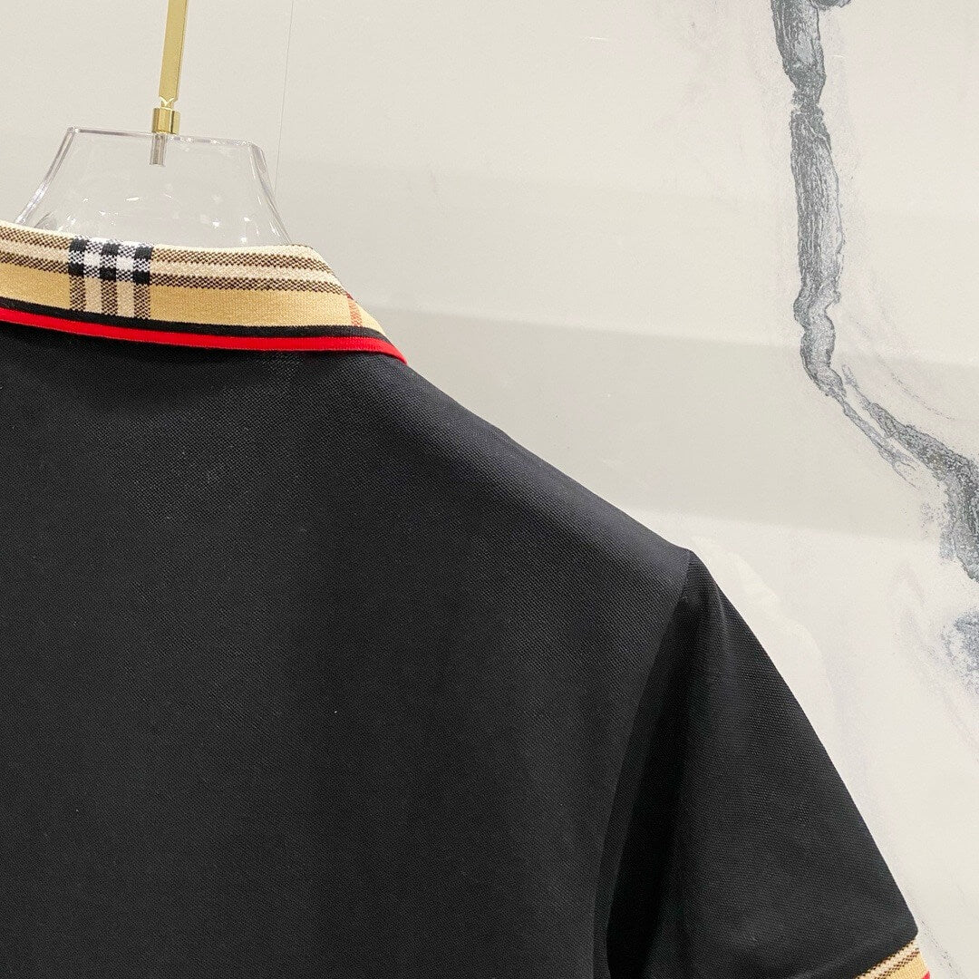 Camiseta polo con cuello a cuadros