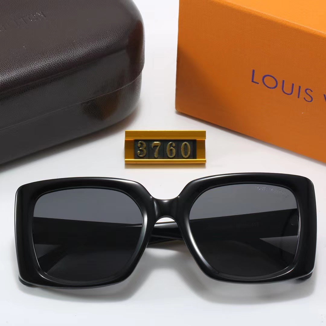 Gafas de sol retro con montura cuadrada