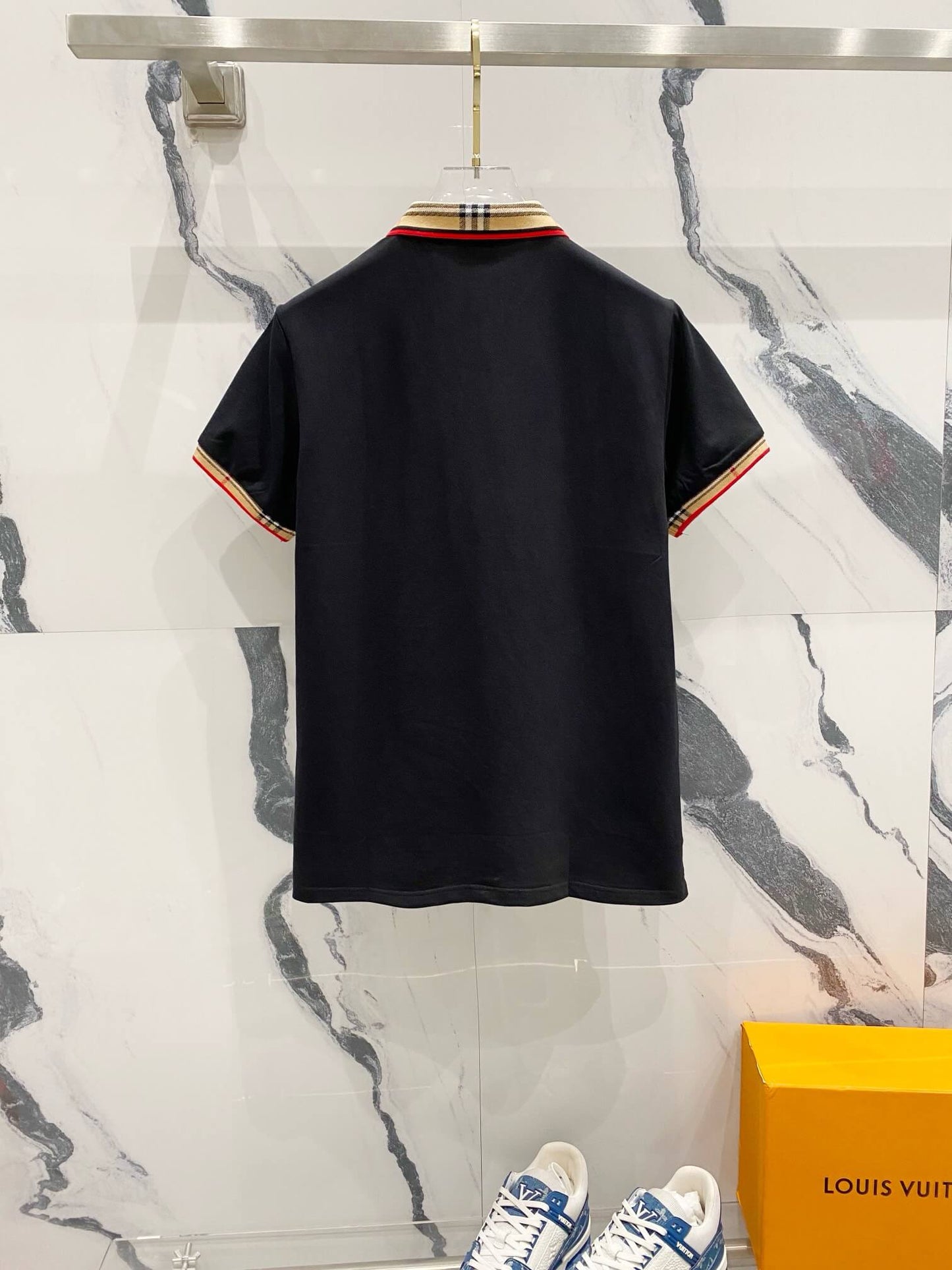 Camiseta polo con cuello a cuadros