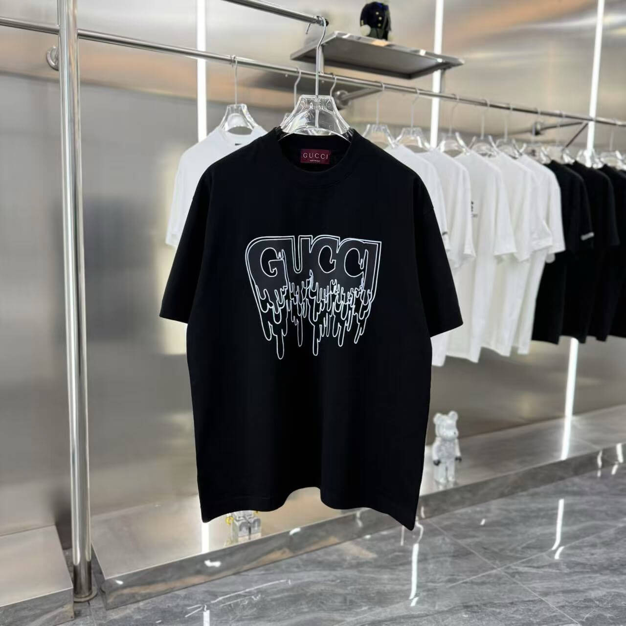 Camiseta con estampado de moda