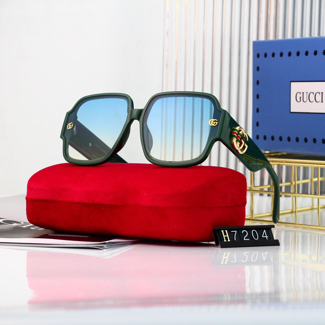 Gafas de sol de gran tamaño y montura completa de moda