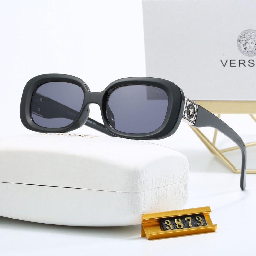 Gafas de sol retro con montura cuadrada pequeña