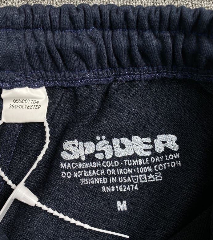 Pantalones con números clásicos
