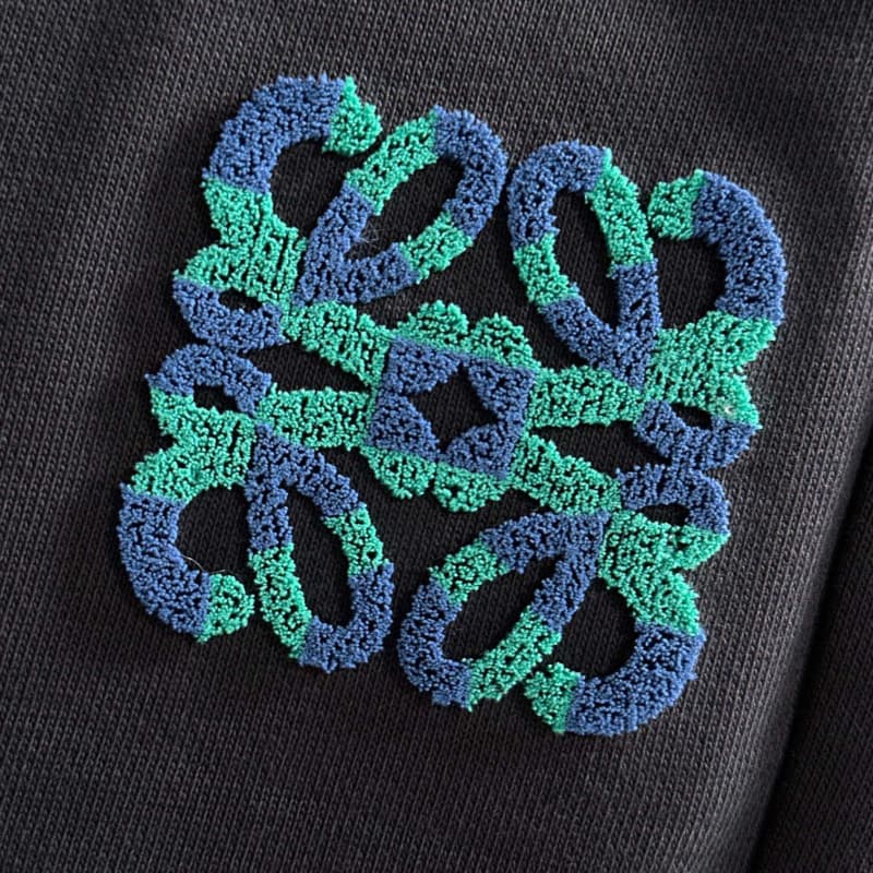 Pantalones cortos con estampado de felpa 3D