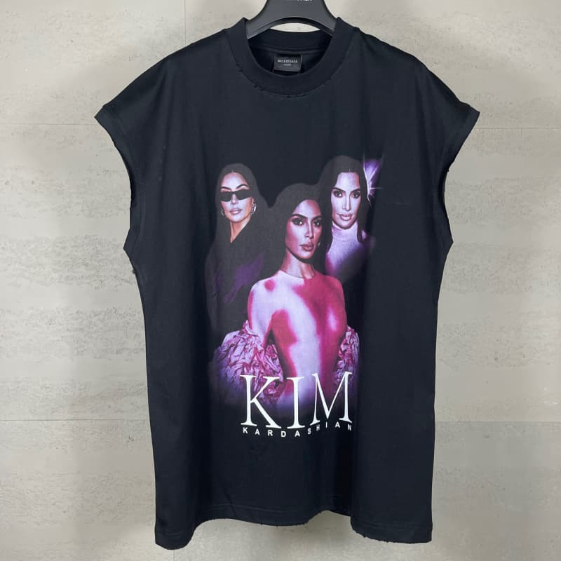 Camiseta vintage sin mangas desgastada