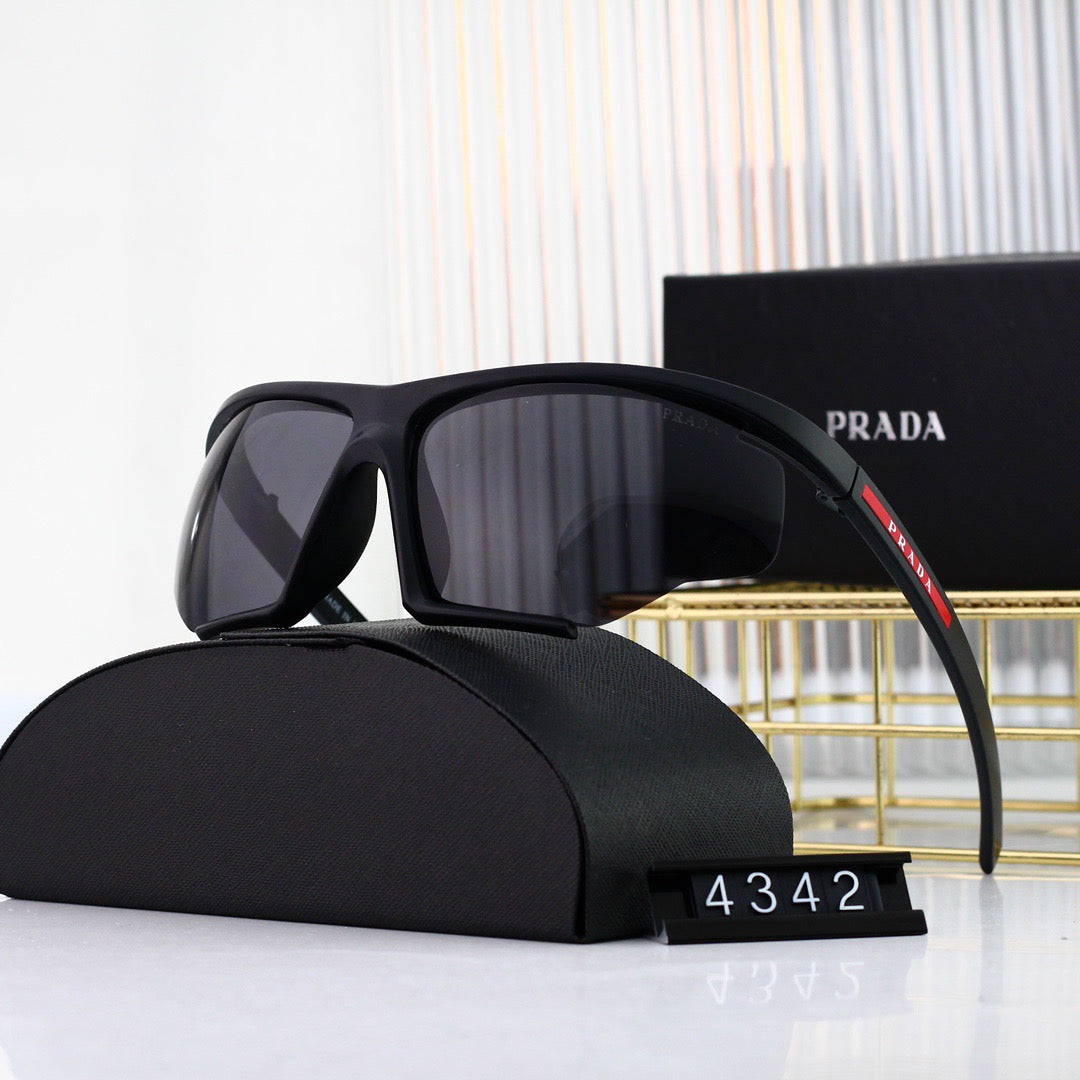 Lunettes de soleil futuristes à monture mi-longue