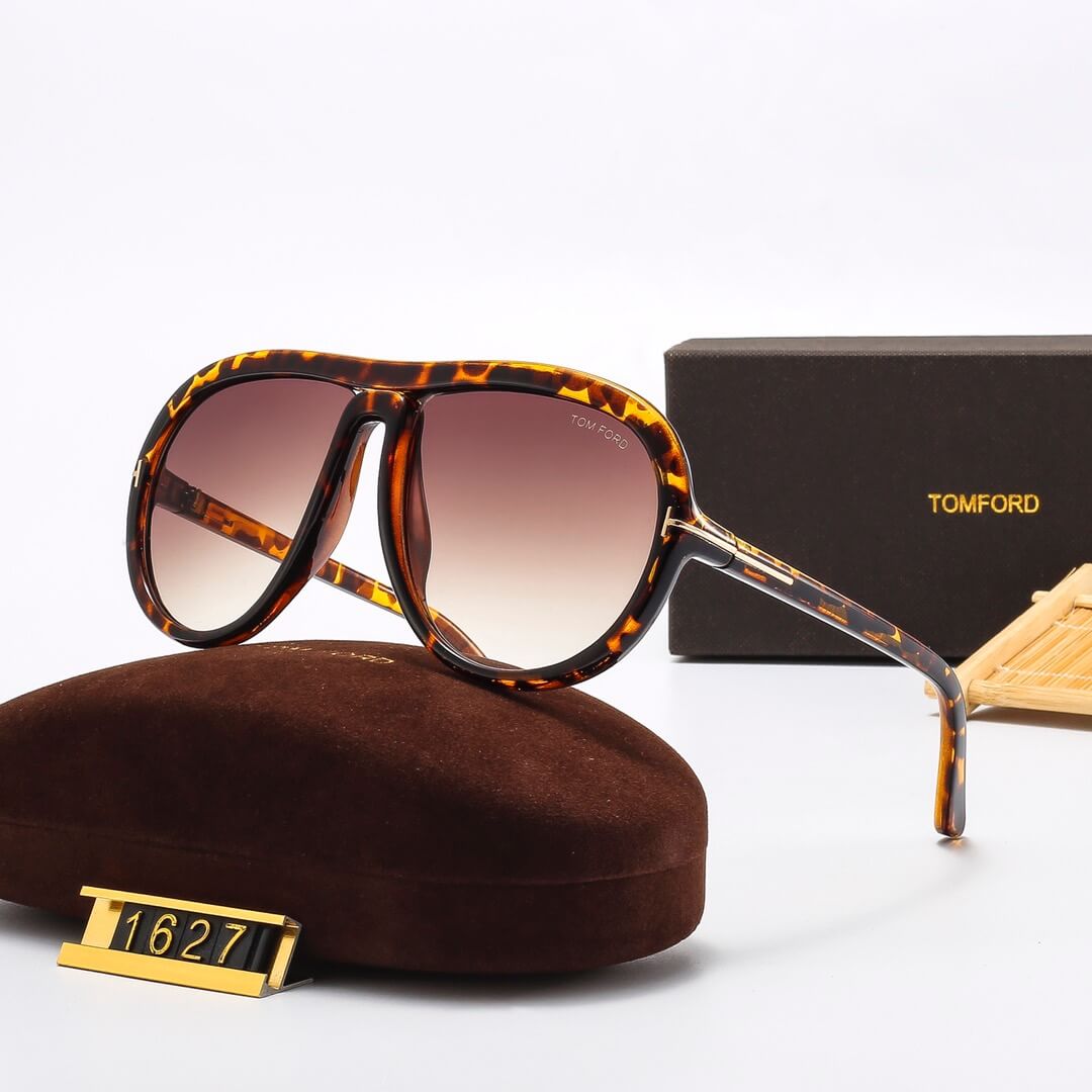 Gafas de sol casuales con montura grande