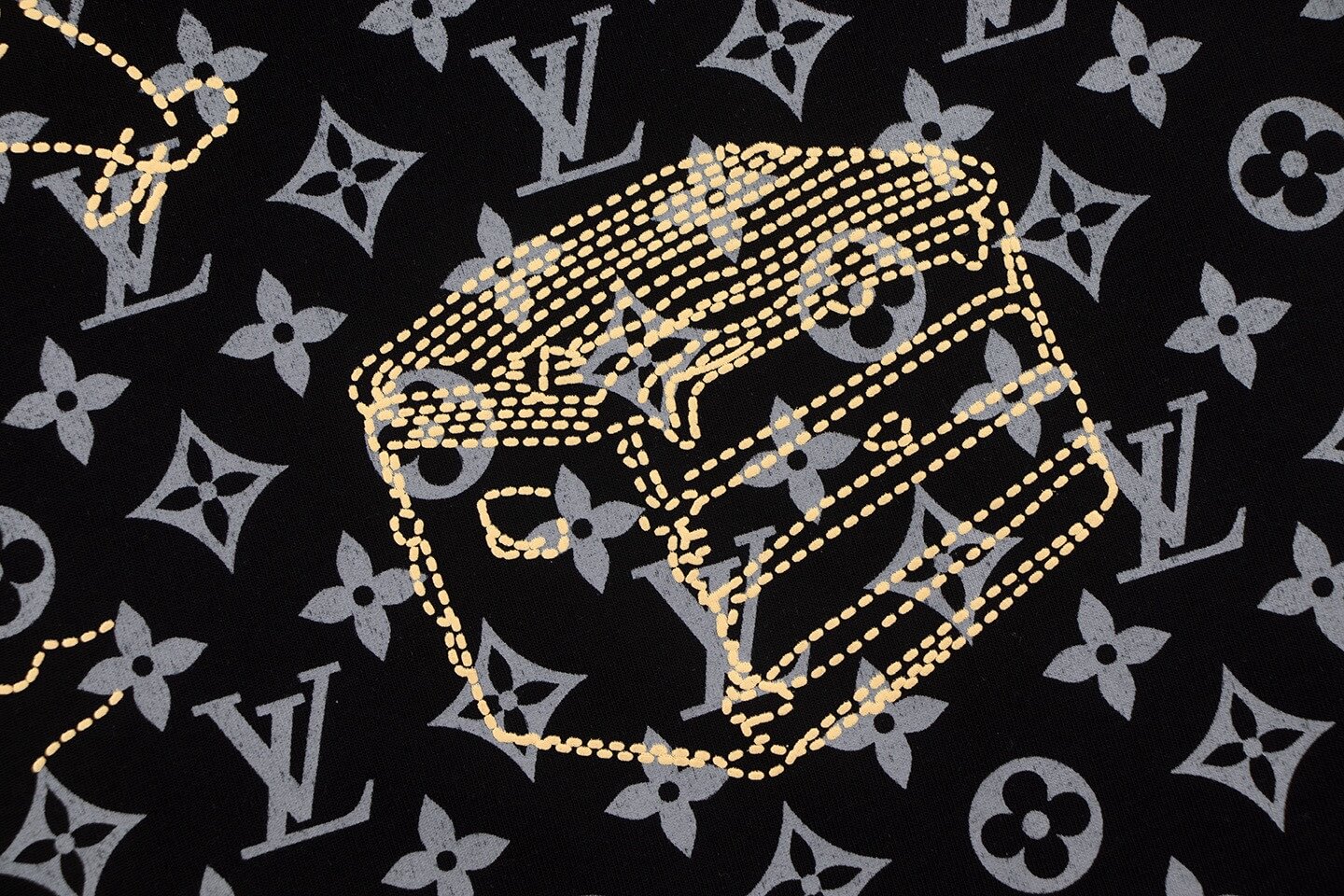 Camiseta con estampado completo