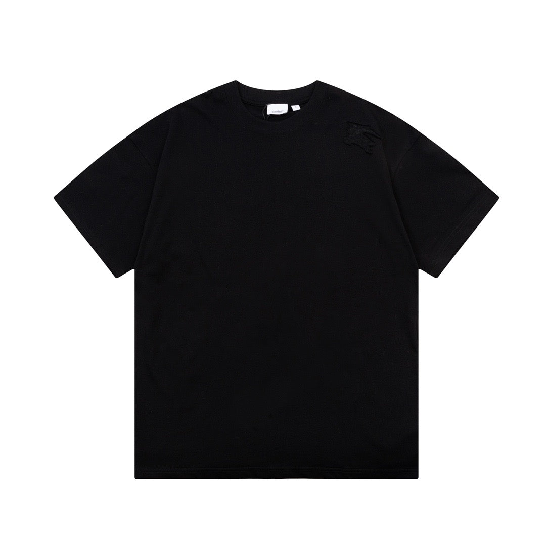 Camiseta bordada con caballo de guerra