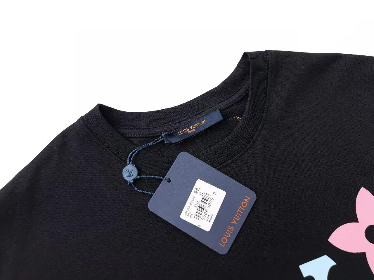 T-shirt imprimé à motifs colorés