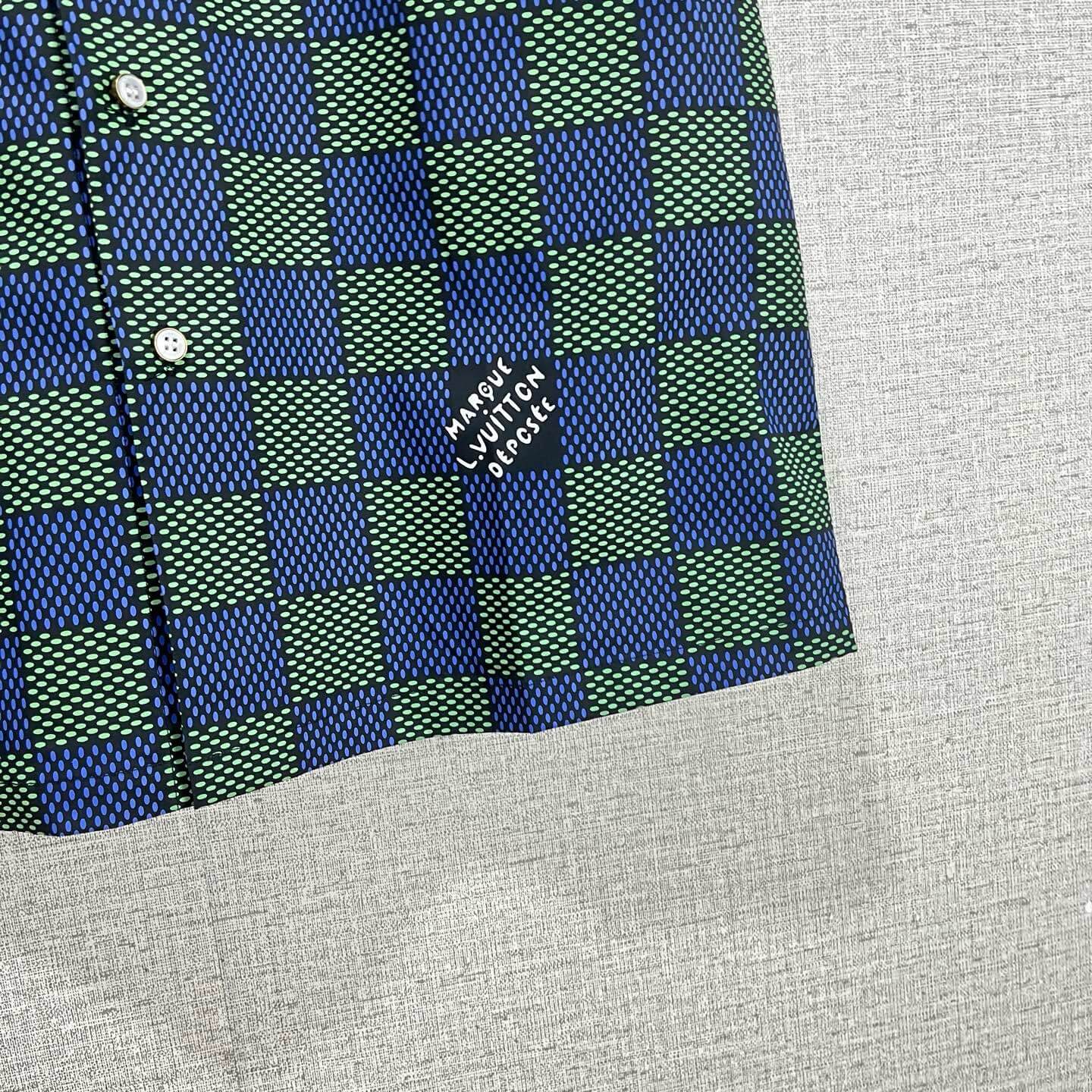Chemise à manches courtes à imprimé intégral