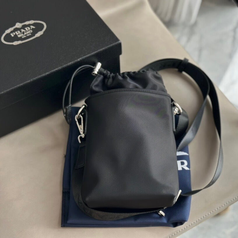 Petit sac en nylon pour téléphone