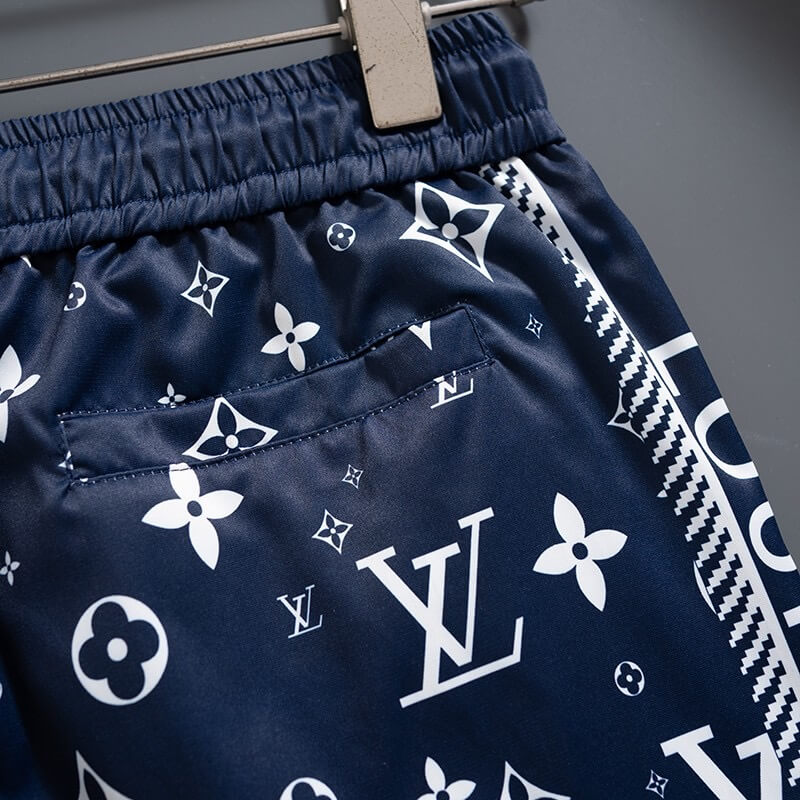 Short de plage bleu profond à imprimé intégral