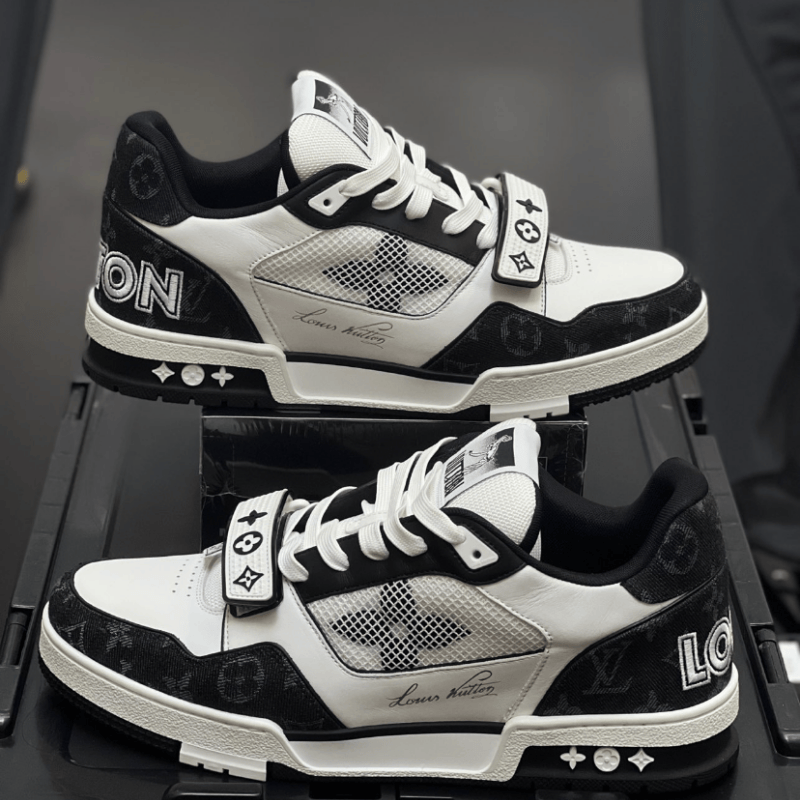 Zapatillas deportivas de piel con estampado clásico