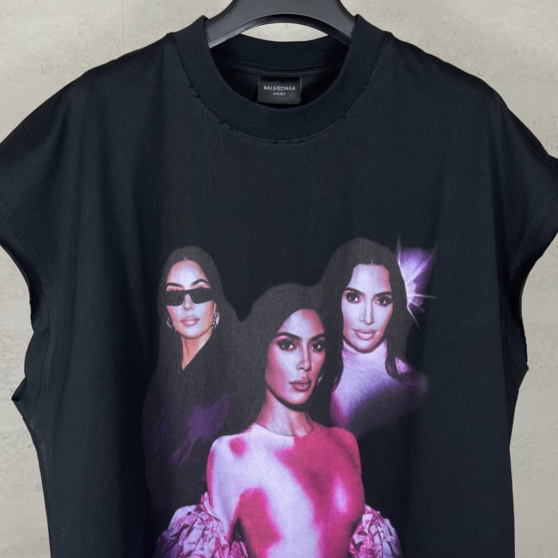 Camiseta vintage sin mangas desgastada