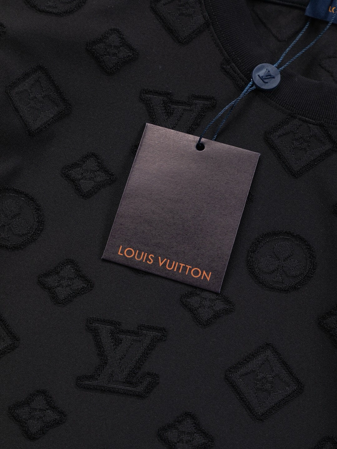 Camiseta llena de preguntas