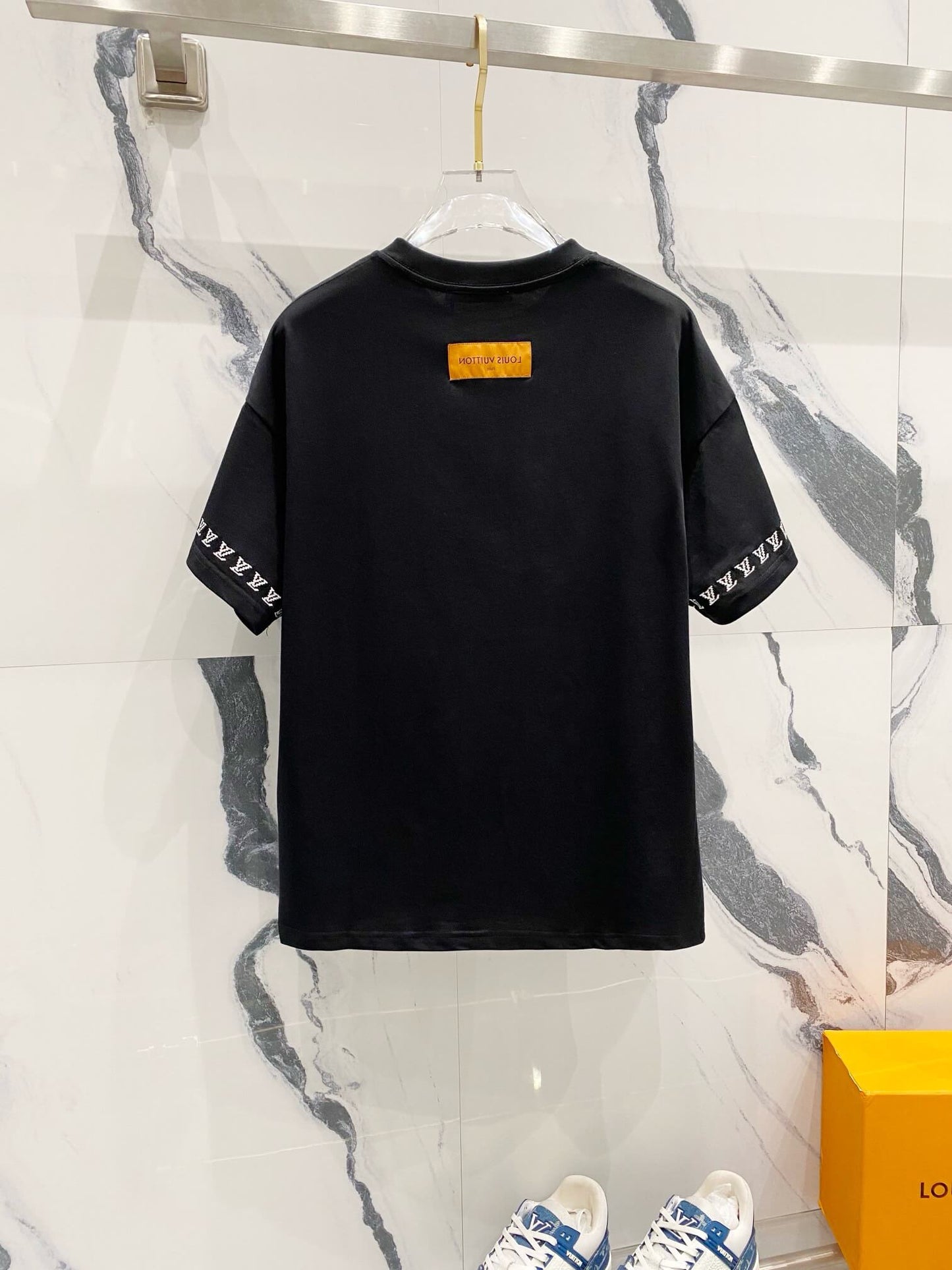 Patrón de bordado de manga de camiseta
