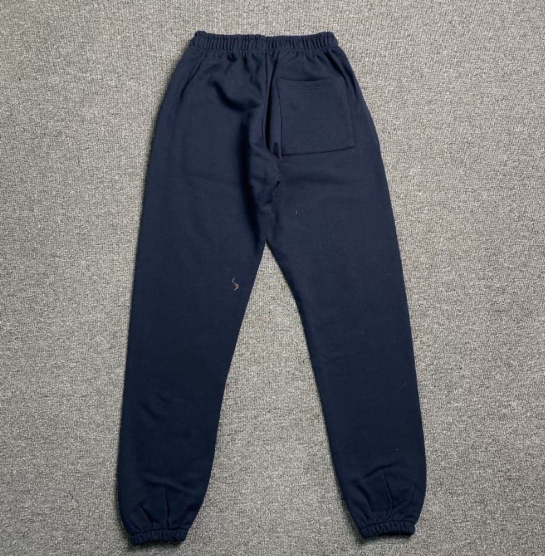 Pantalones con números clásicos