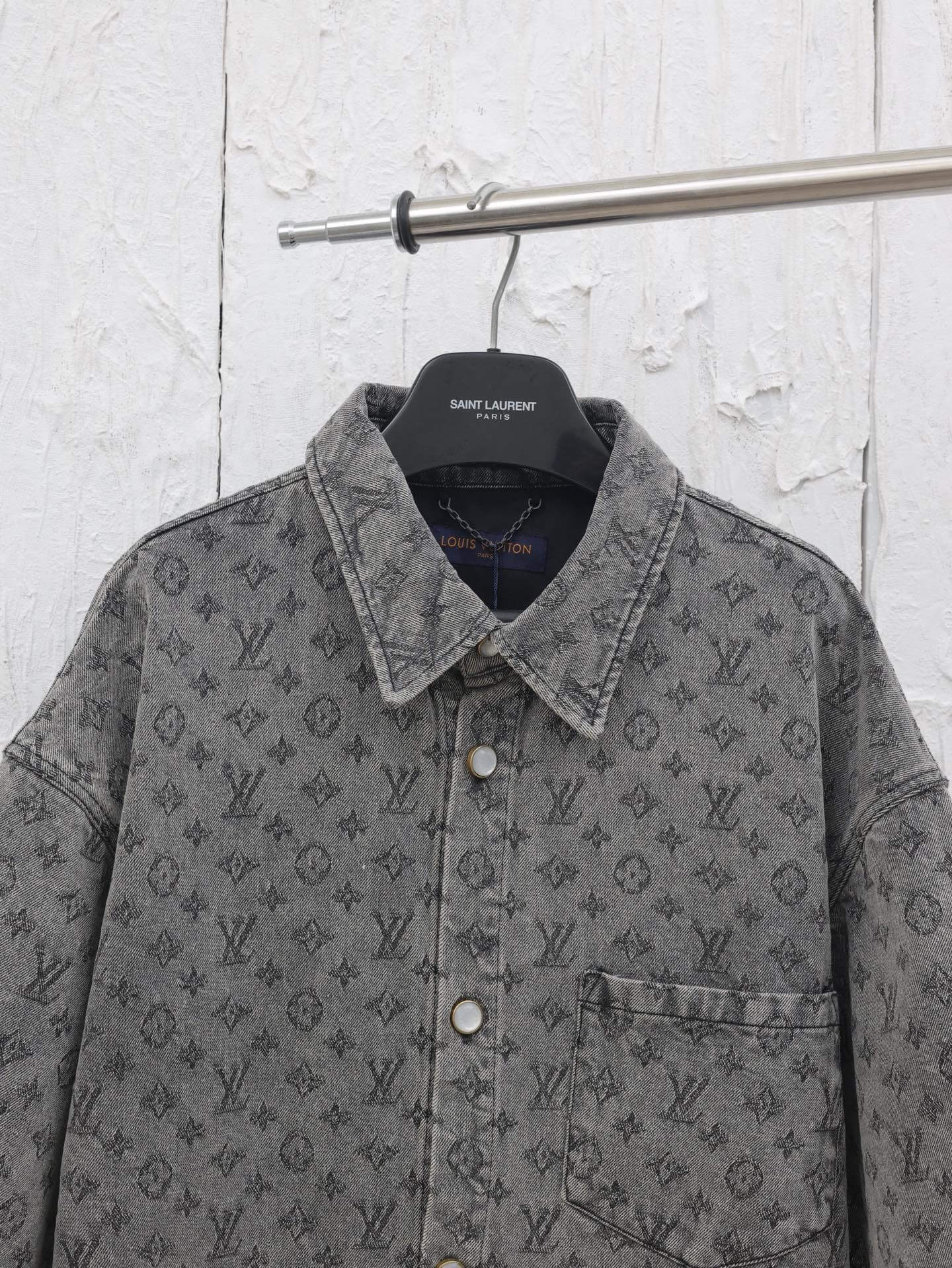 Exquisita camisa vaquera de jacquard