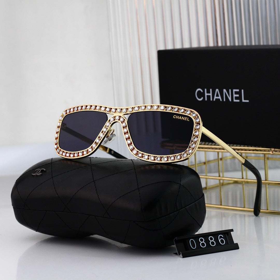 Gafas de sol modernas con visera de diamante completo