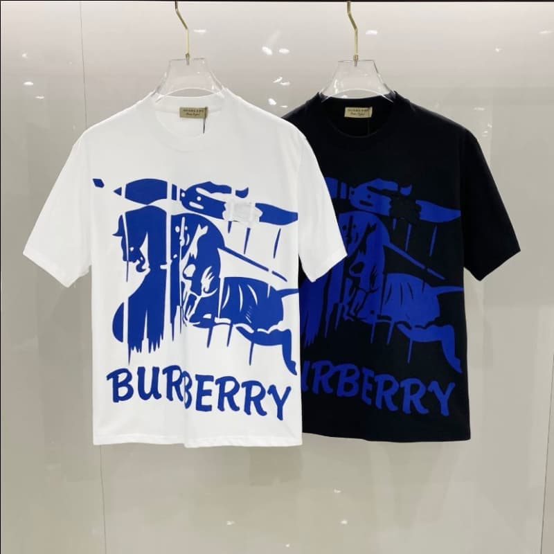 Camiseta con bordado del parche Warhorse 2025