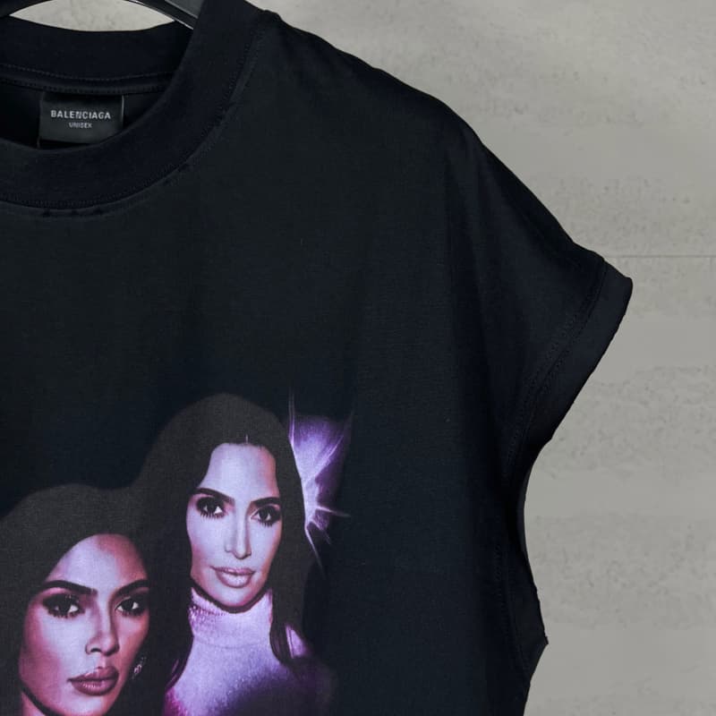 Camiseta vintage sin mangas desgastada