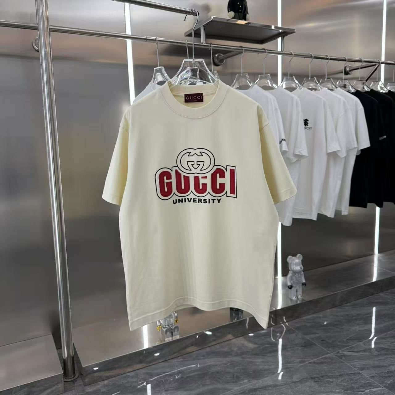 Camiseta con estampado de nuevo estilo