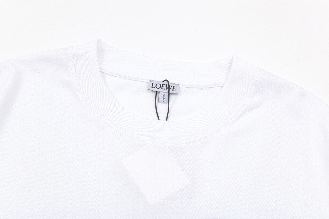 Camiseta con bordado de bolsillo
