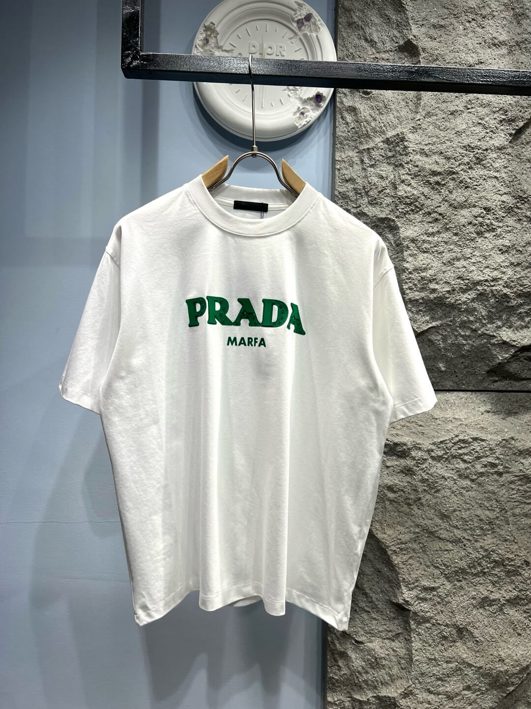 Camiseta gráfica de silicona verde