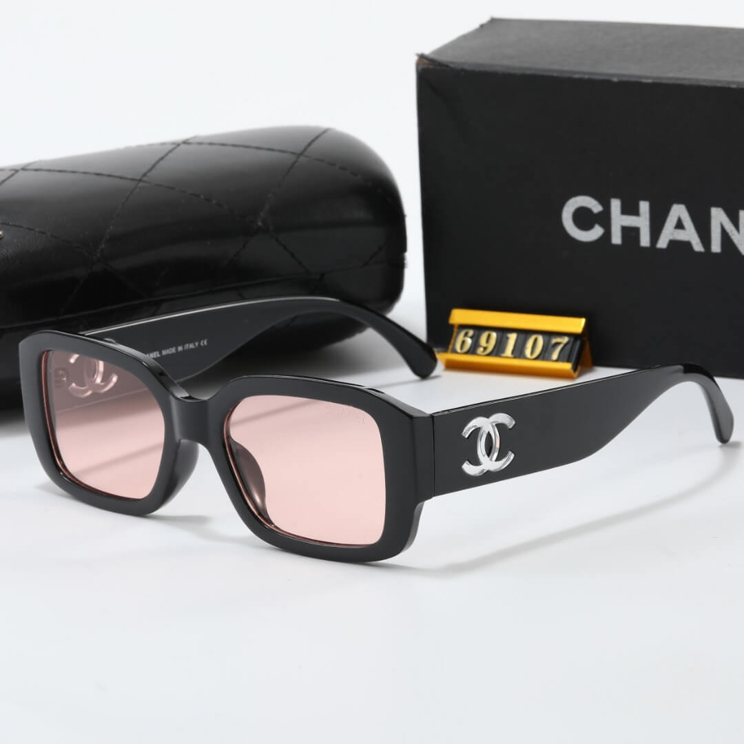 Lunettes de soleil chics transparentes à double C