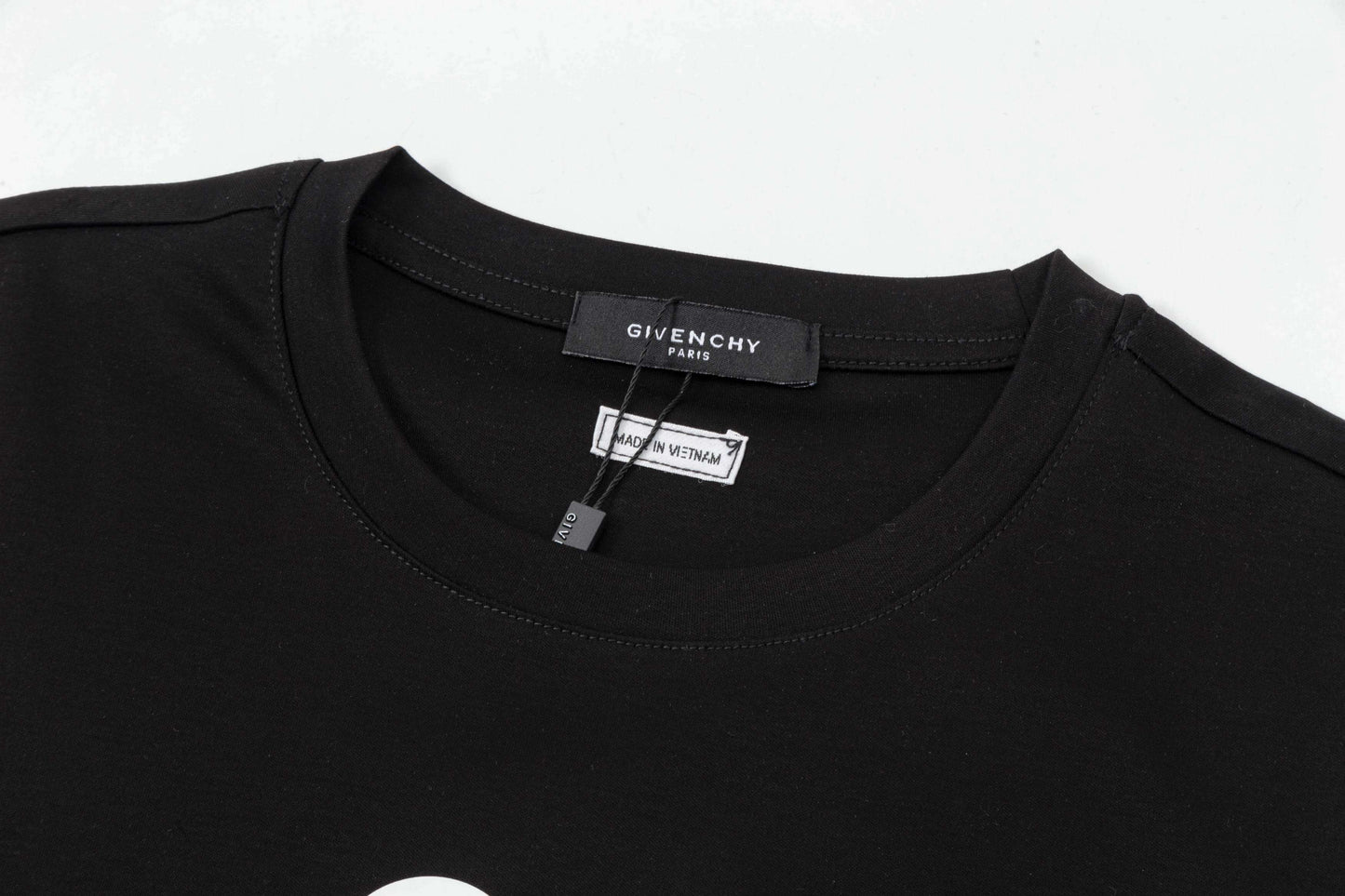 Camiseta con estampado clásico