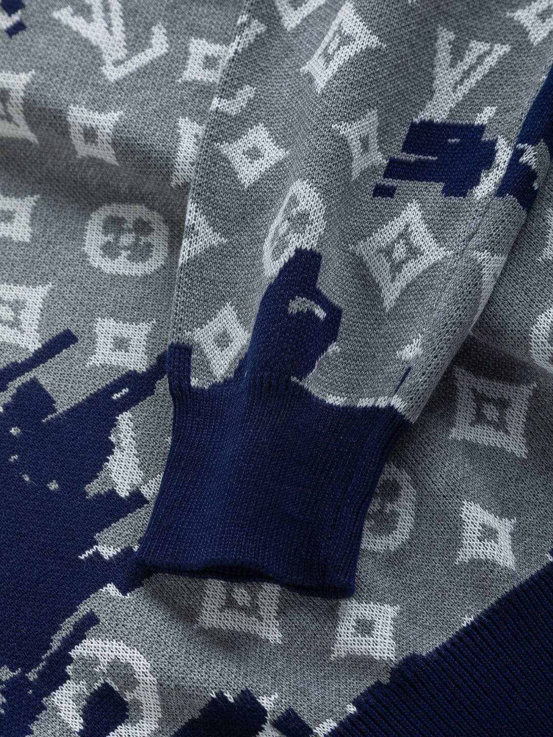 Jacquard Graffiti Sweatshirt