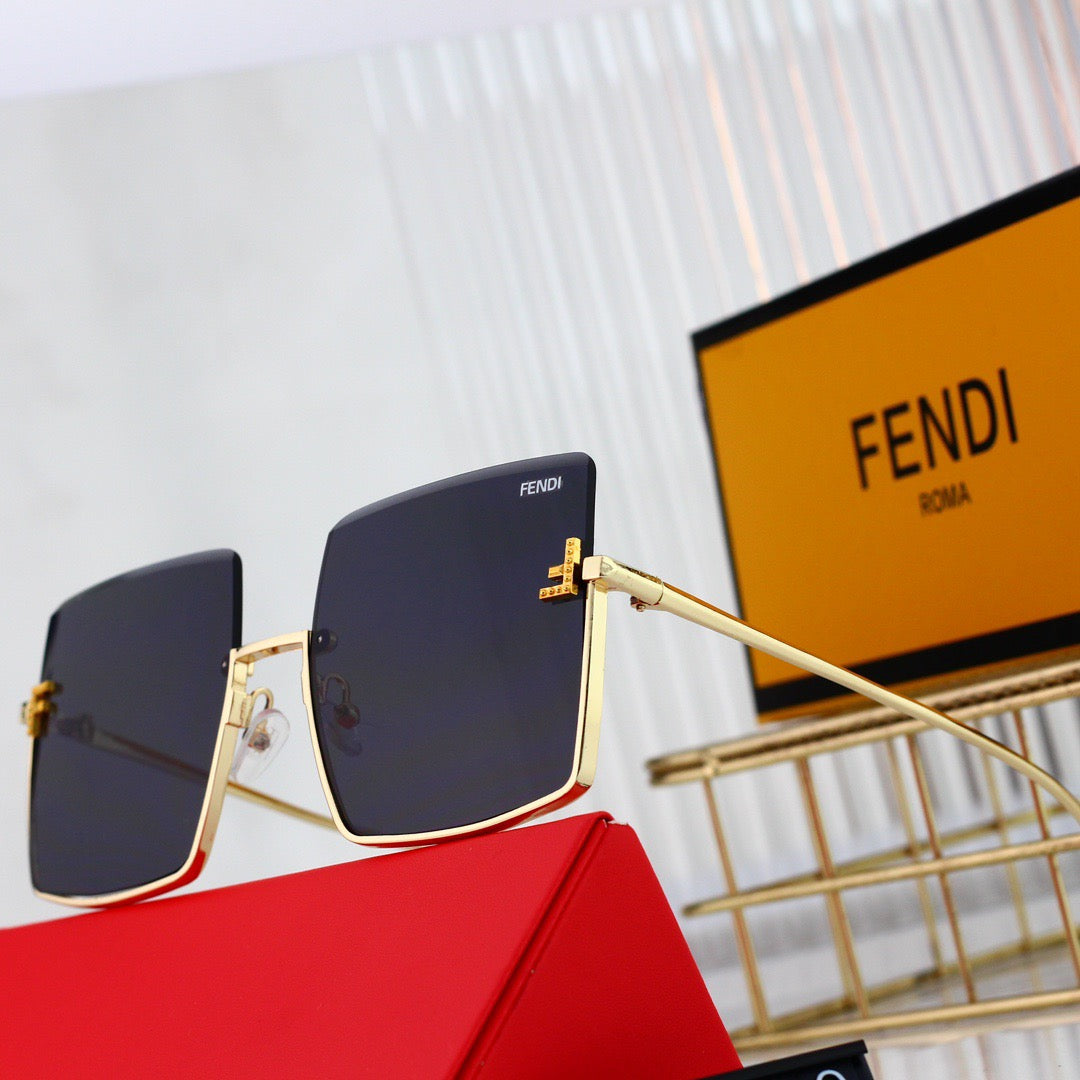 Lunettes de soleil surdimensionnées à demi-cercle minimalistes