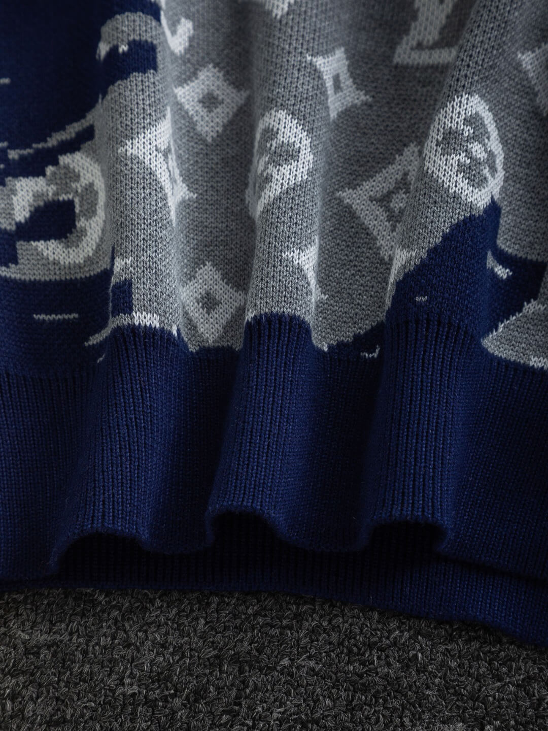Jacquard Graffiti Sweatshirt