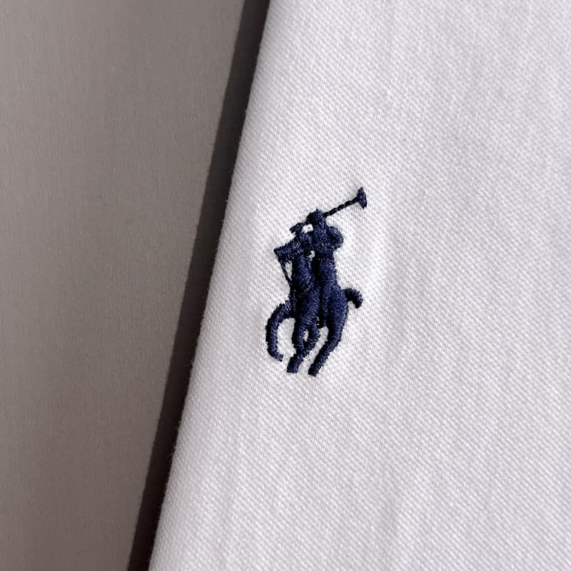 Camisa polo clásica de cuello formal
