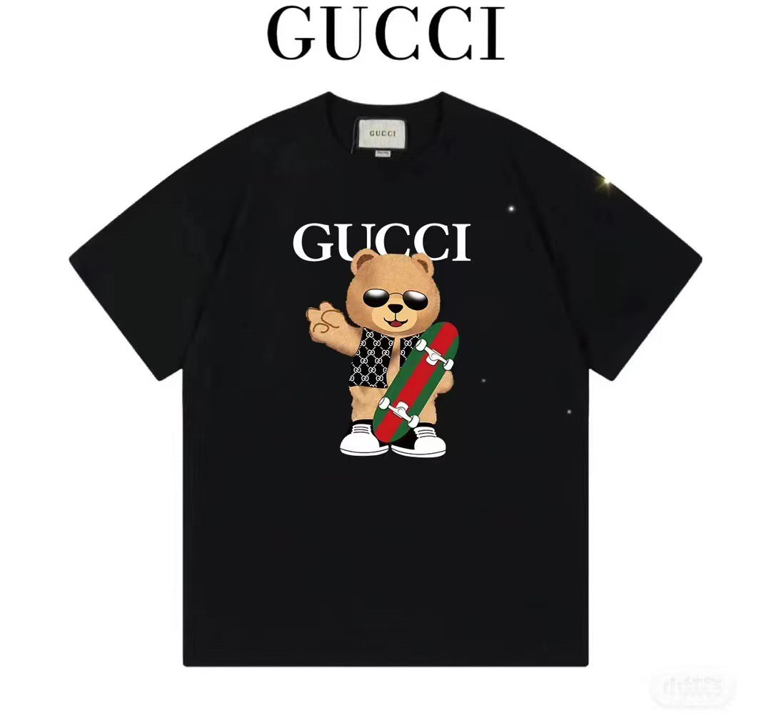 T-shirt ours skateboard