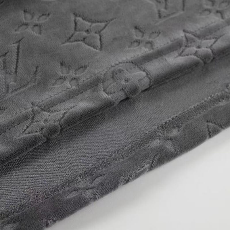 T-shirt classique imprimé en relief sur toute la surface