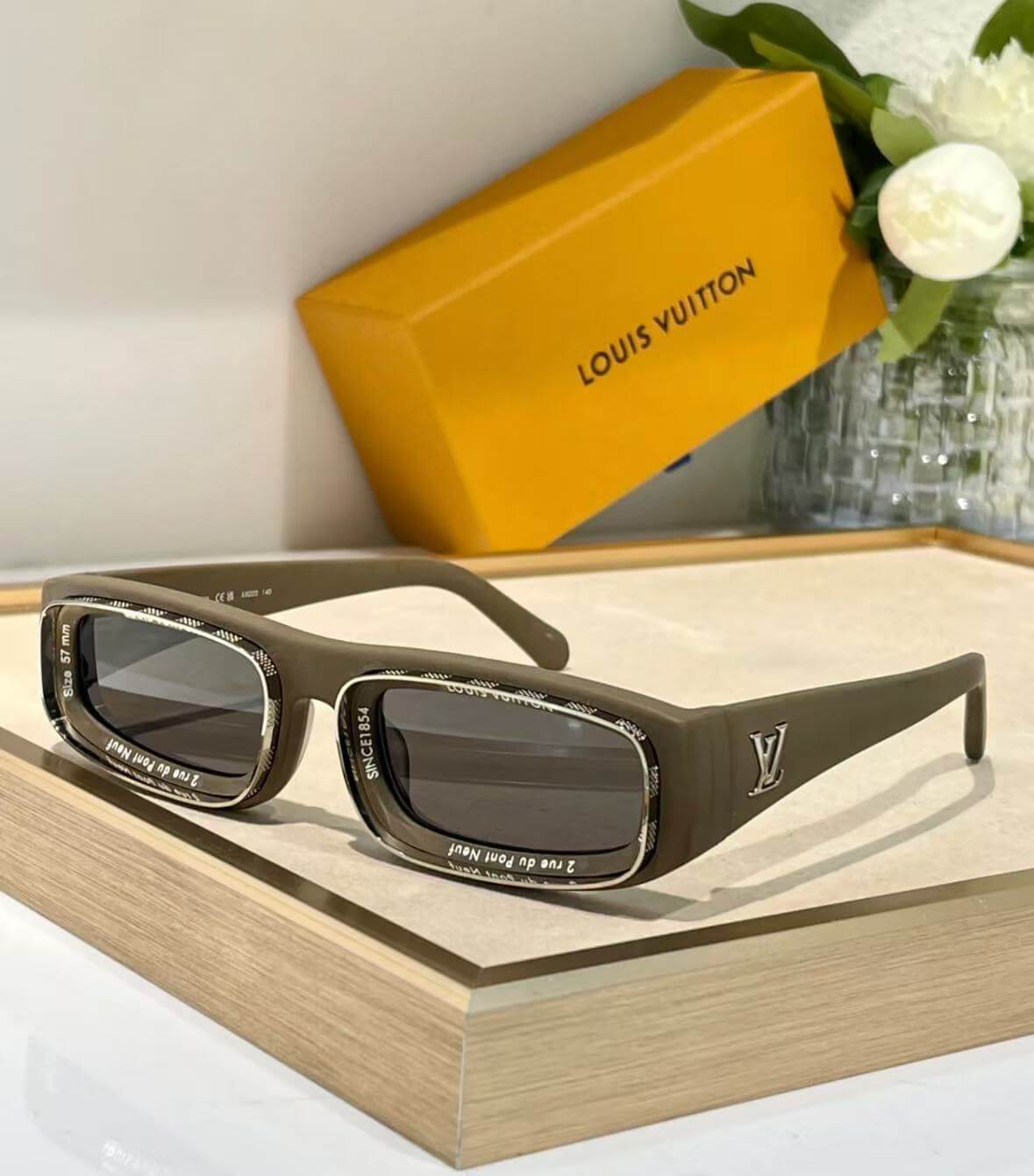 Gafas de sol estrechas estilo pasarela retro