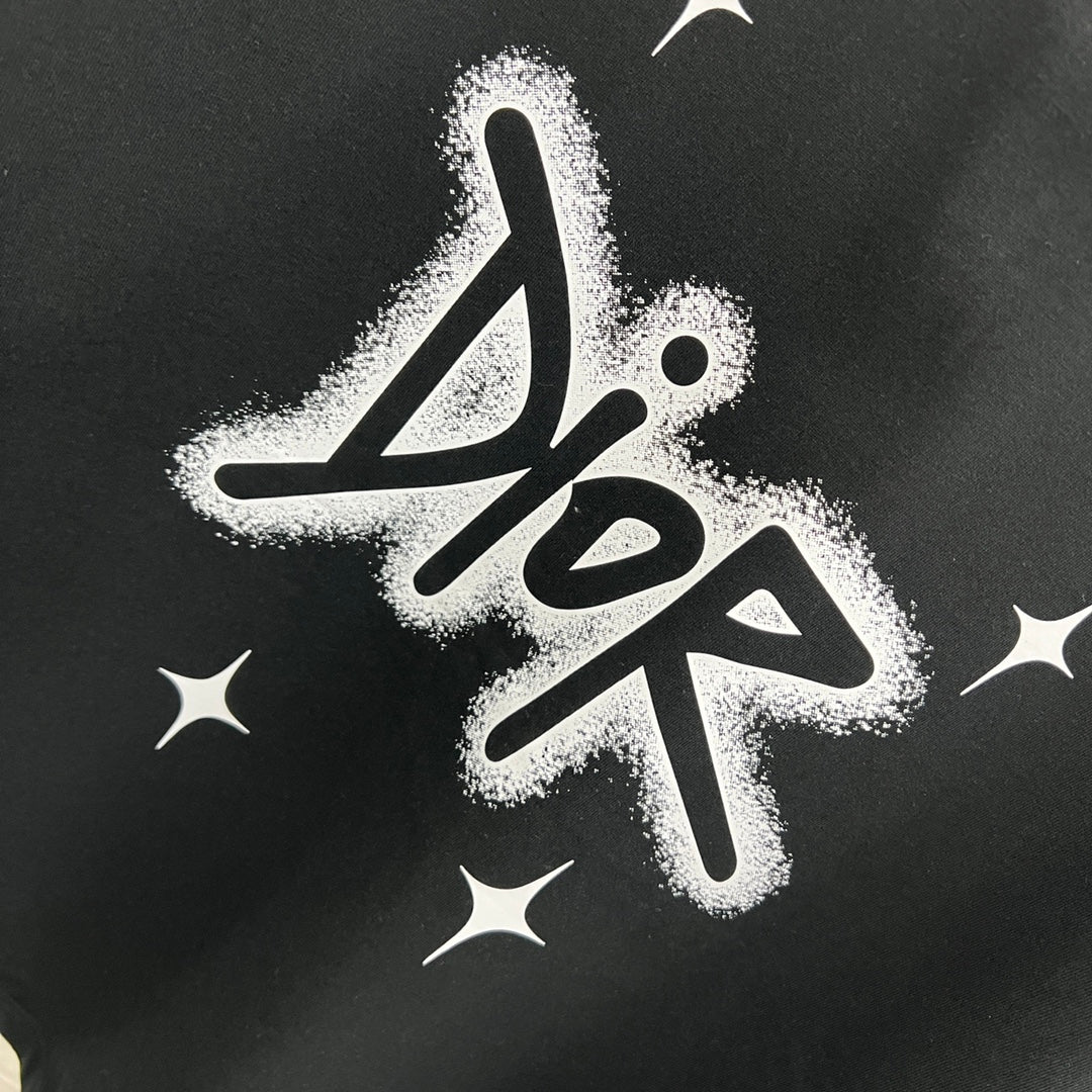 Camiseta clásica con estampado de letras