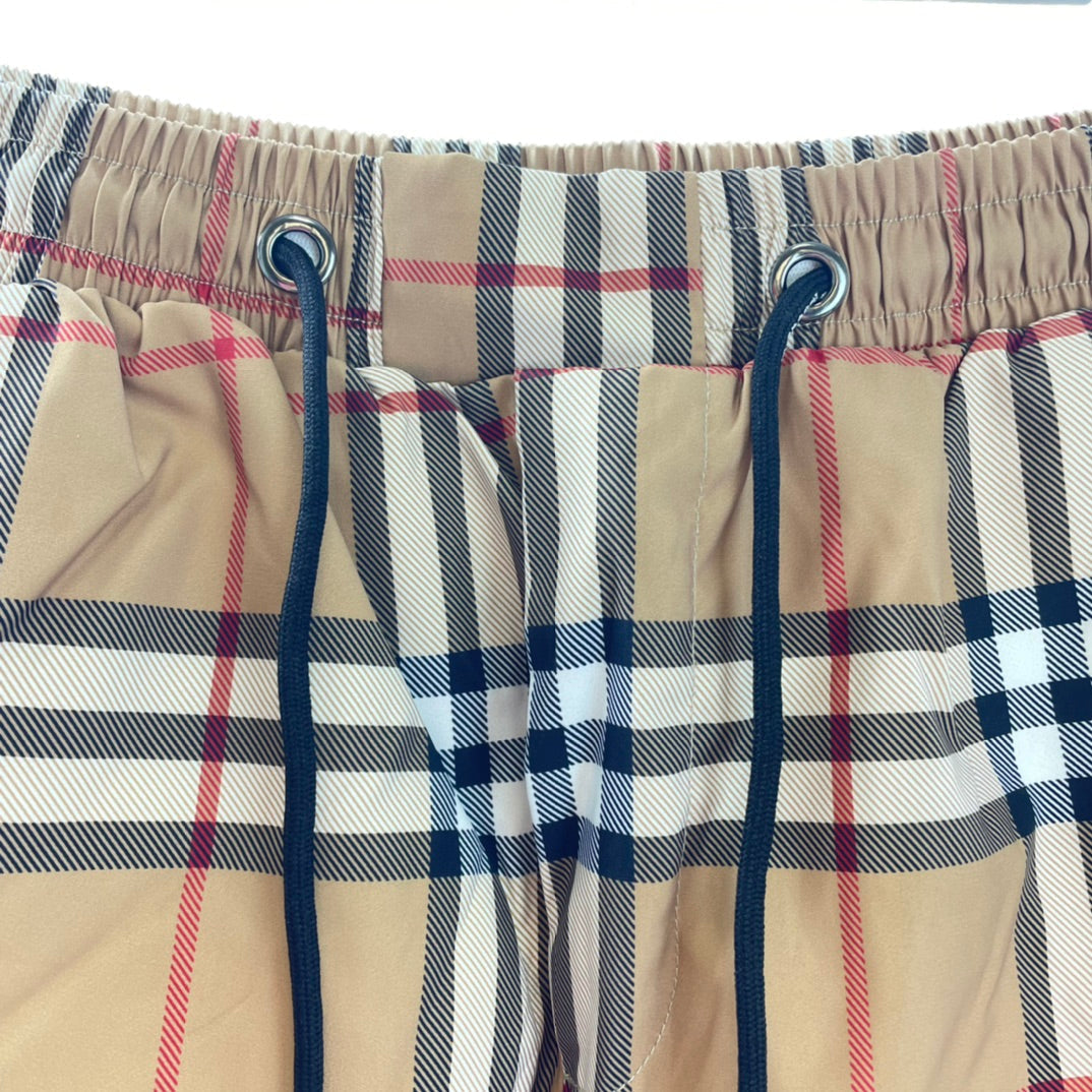 Pantalones cortos clásicos marrones