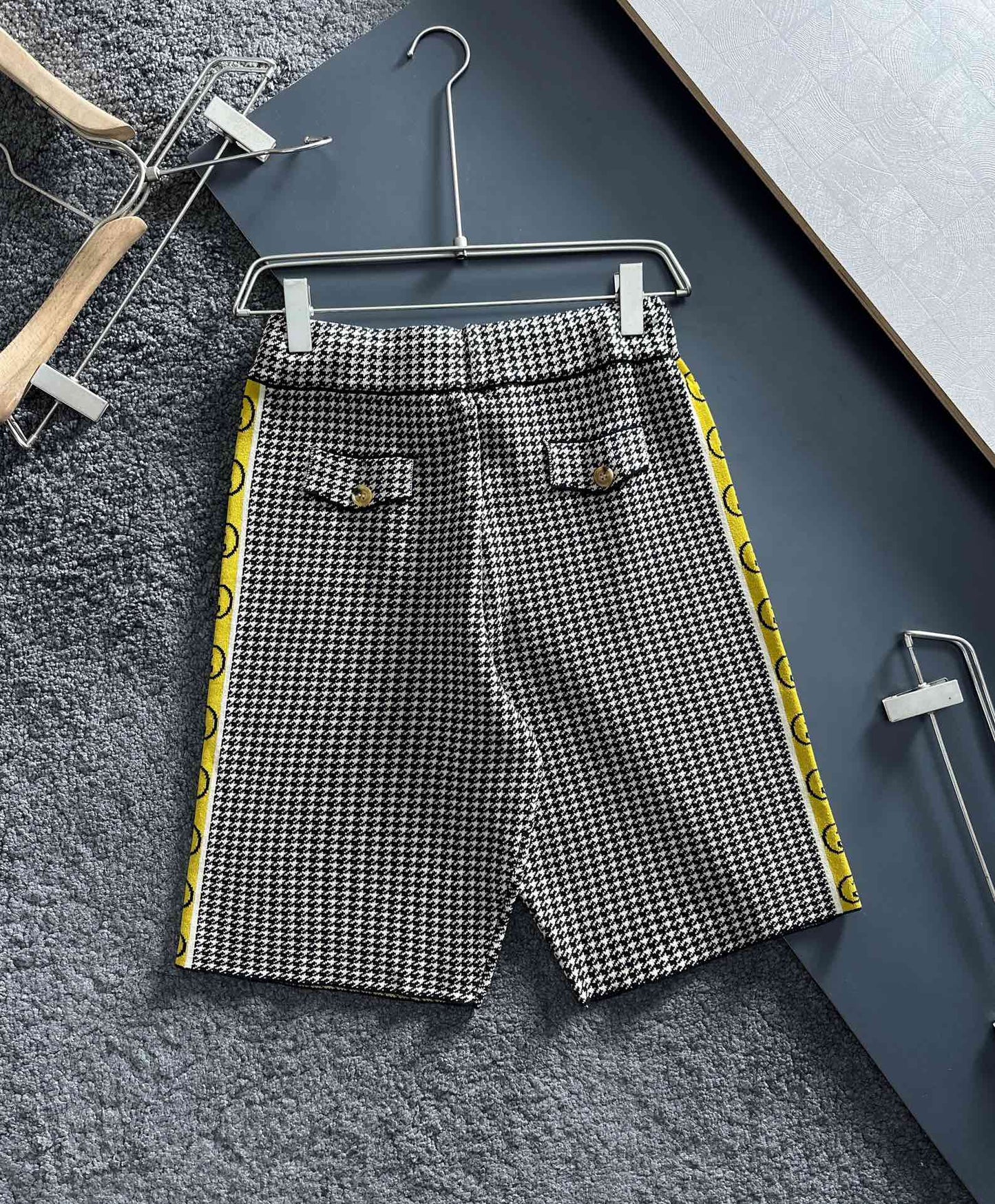 Pantalones cortos de punto de jacquard