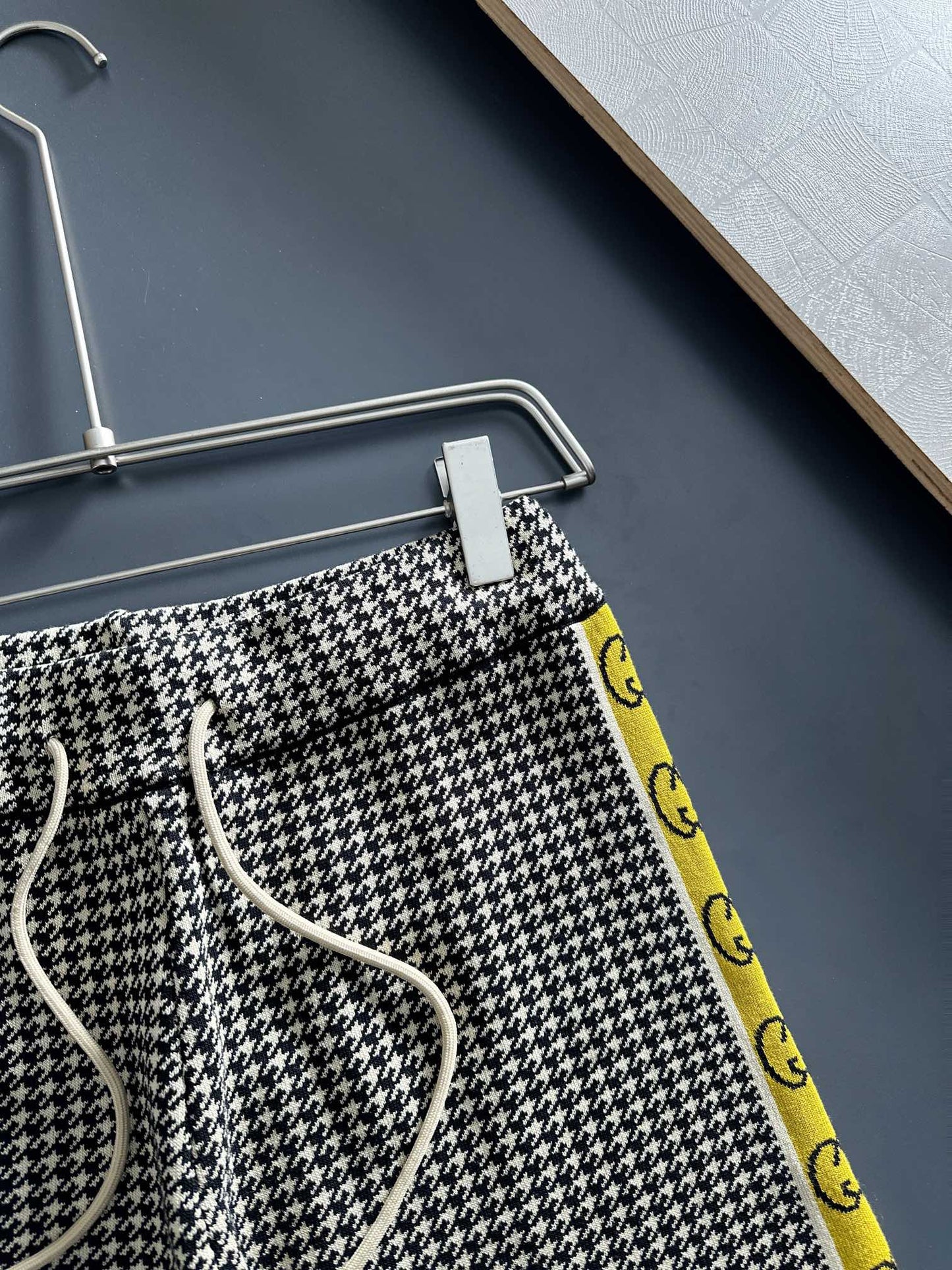 Pantalones cortos de punto de jacquard