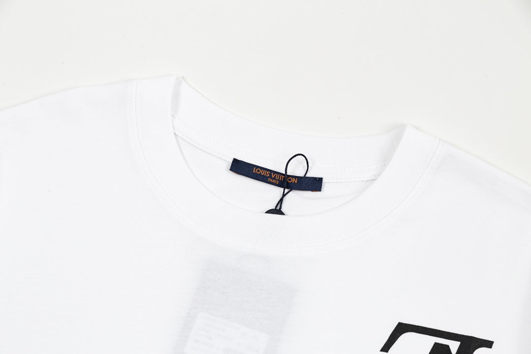 Pocket Reverse Letter Print T Shirt