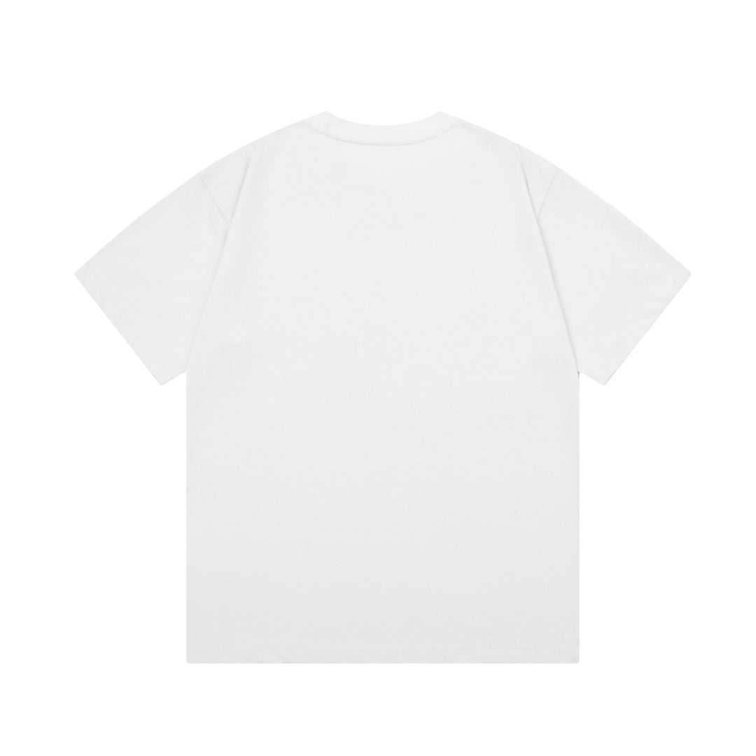 Camiseta colorida dibujada a mano