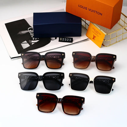 Gafas de sol huecas de gran tamaño y de moda