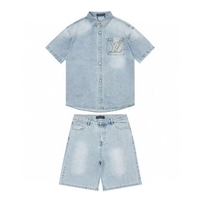 Shorts vaqueros con letras bordadas en el bolsillo